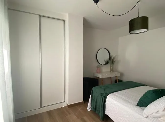 Casas De Lola Candeleda